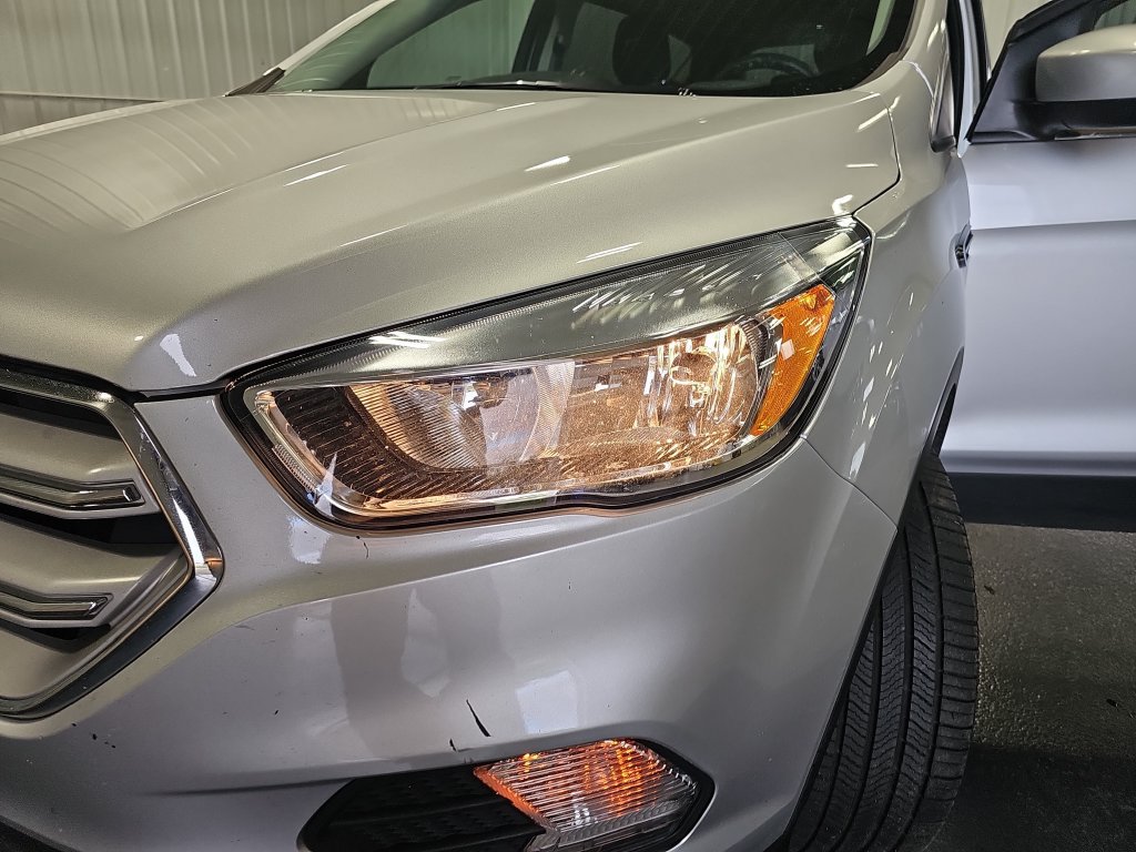 Used 2019 Ford Escape SE AWD/4WD image 30