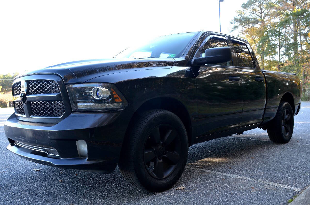 Used 2015 RAM 1500 Express w/ Black Ram 1500 Express Group image 2