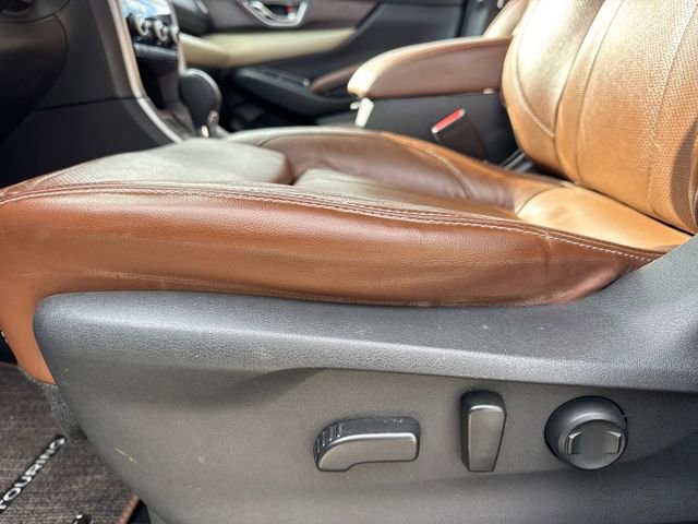 Used 2019 Subaru Ascent Touring image 15