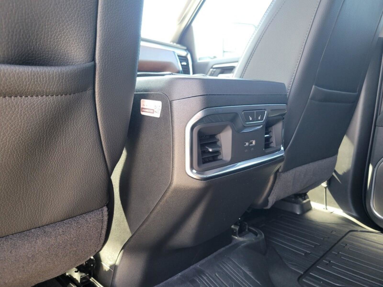 New 2026 GMC Sierra 2500 Denali w/ Denali Reserve Package AWD/4WD image 30