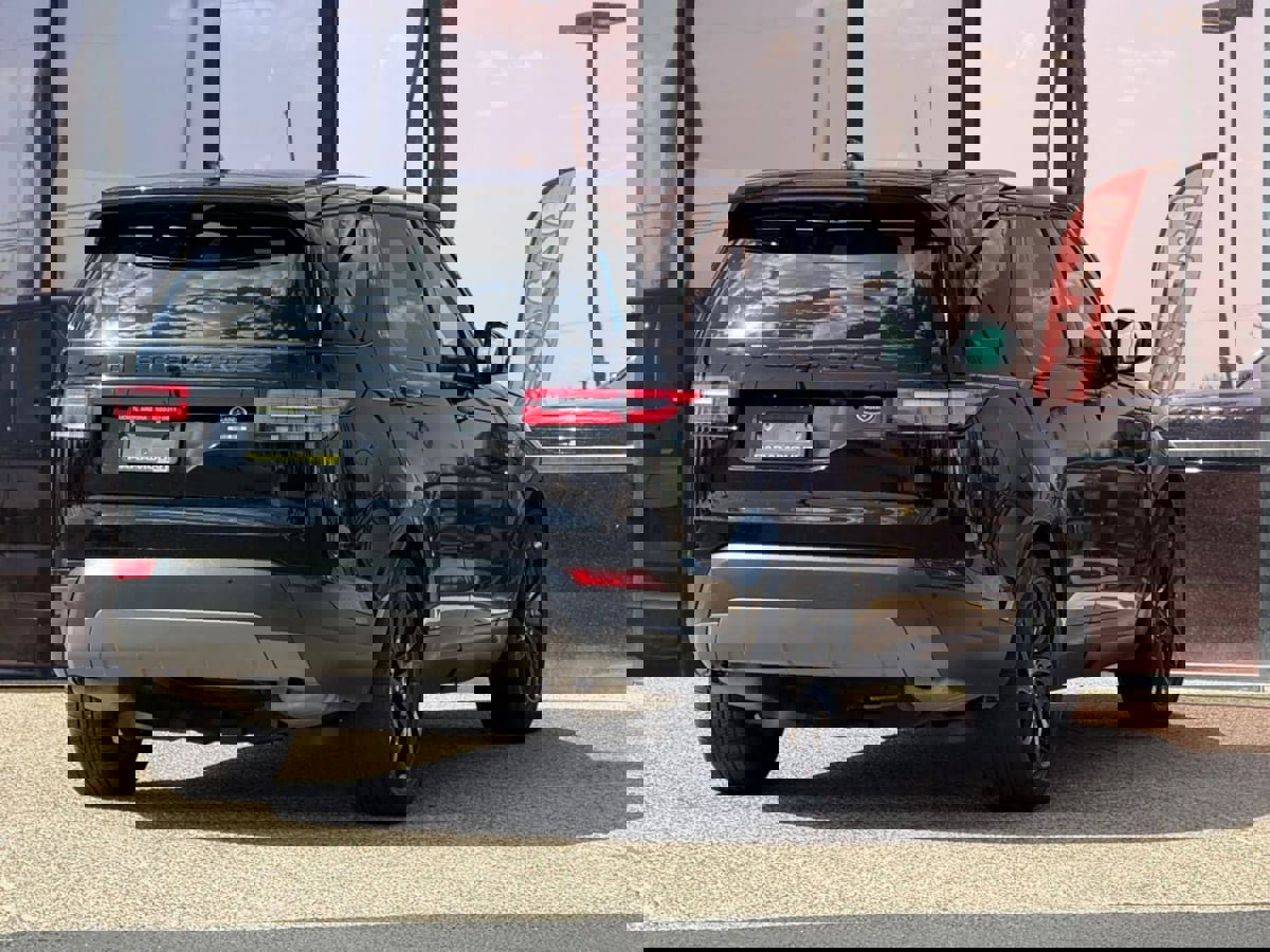 Used 2019 Land Rover Discovery HSE image 20