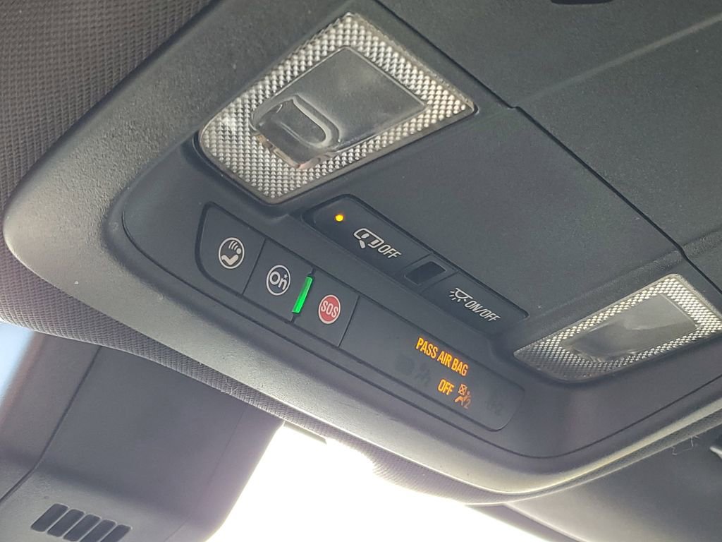 Used 2023 Chevrolet Equinox RS w/ RS Leather Package image 23