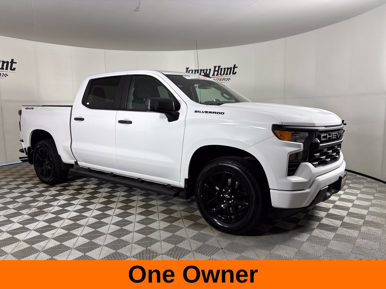 Used 2023 Chevrolet Silverado 1500 Custom w/ LPO, Dark Essentials Package AWD/4WD image 4