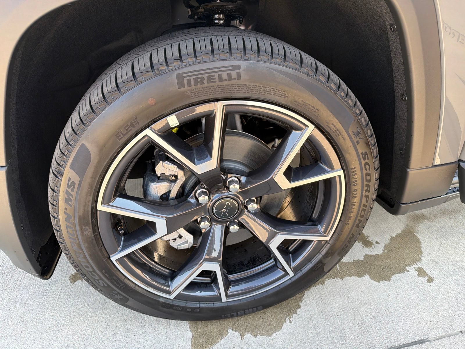 New 2026 Jeep Cherokee Overland AWD/4WD image 12