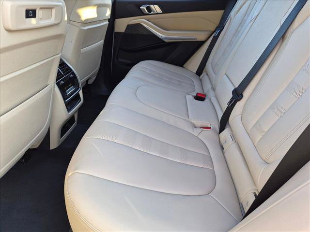 Used 2022 BMW X5 sDrive40i RWD image 17