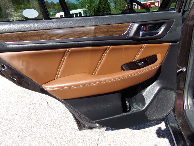 Used 2017 Subaru Outback 2.5i Touring image 49