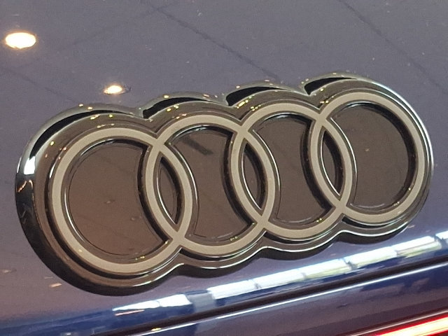 New 2026 Audi Q3 quattro 2.0T AWD/4WD image 16