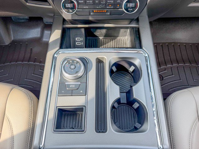 Used 2019 Ford Expedition XLT w/ Equipment Group 201A RWD image 13