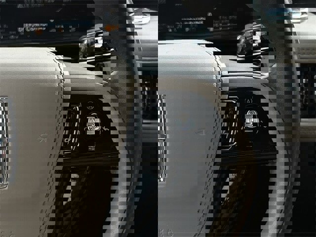 Used 2021 Lincoln Aviator Reserve w/ Elements Package Plus image 15