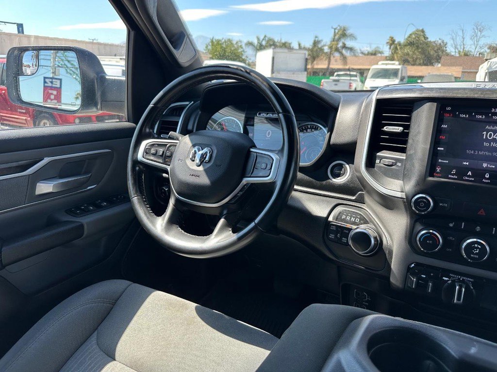 Used 2021 RAM 1500 Big Horn image 24