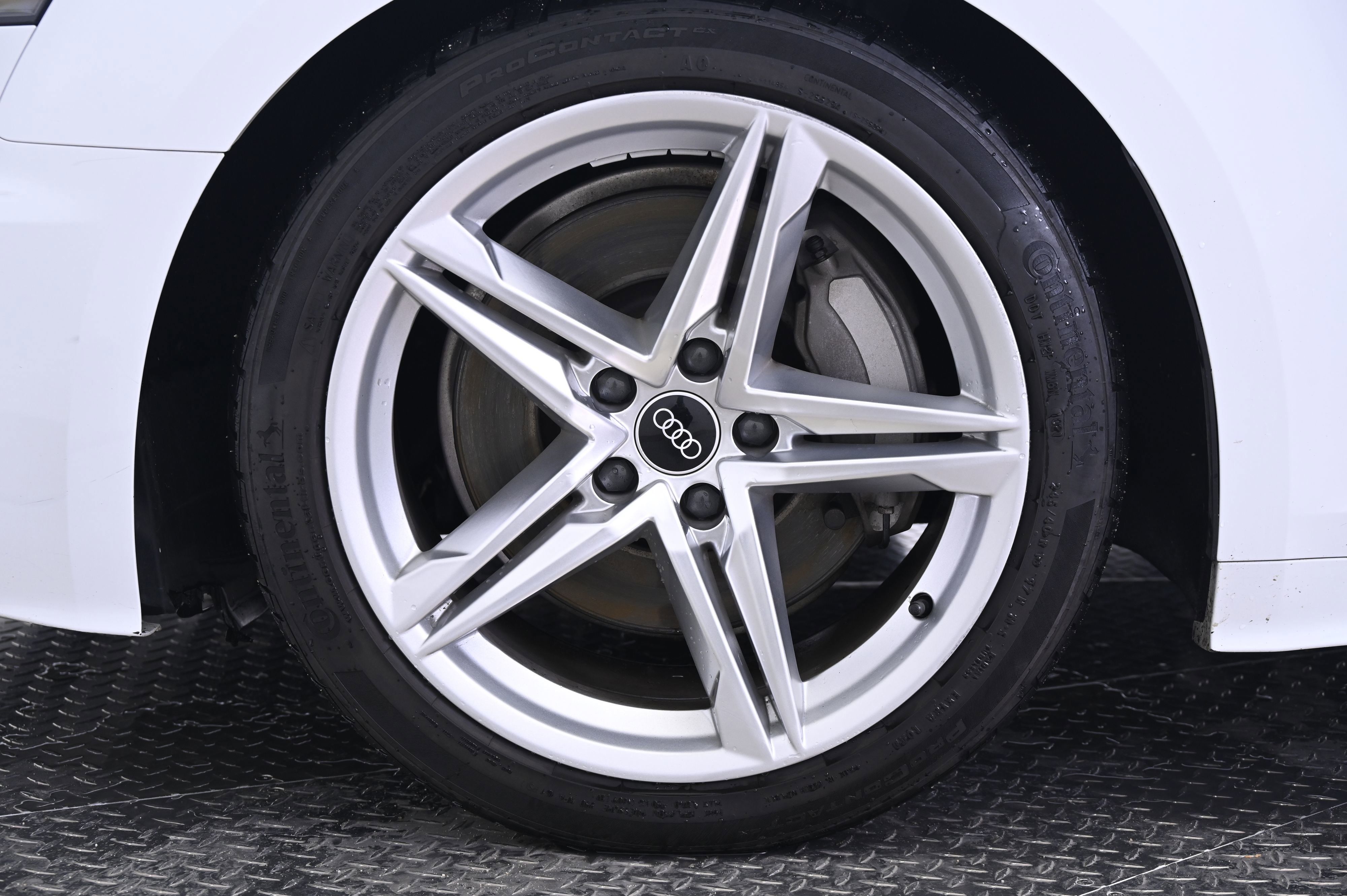 Used 2021 Audi A5 2.0T Premium w/ Convenience Package image 11