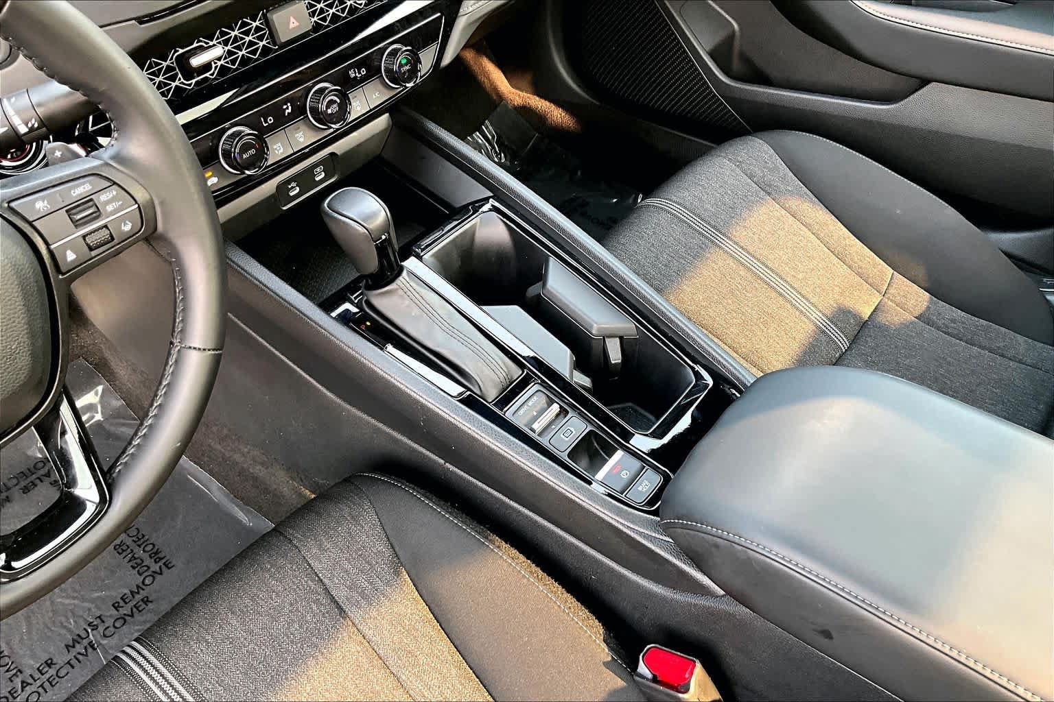 Used 2024 Honda Accord Sport image 17