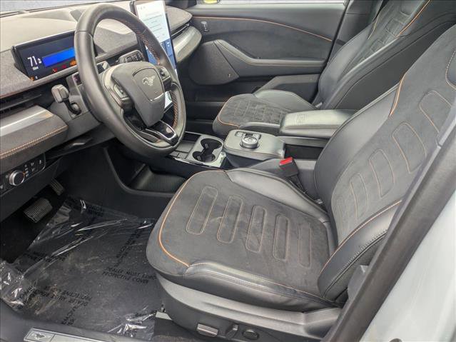 Used 2022 Ford Mustang Mach-E GT image 9