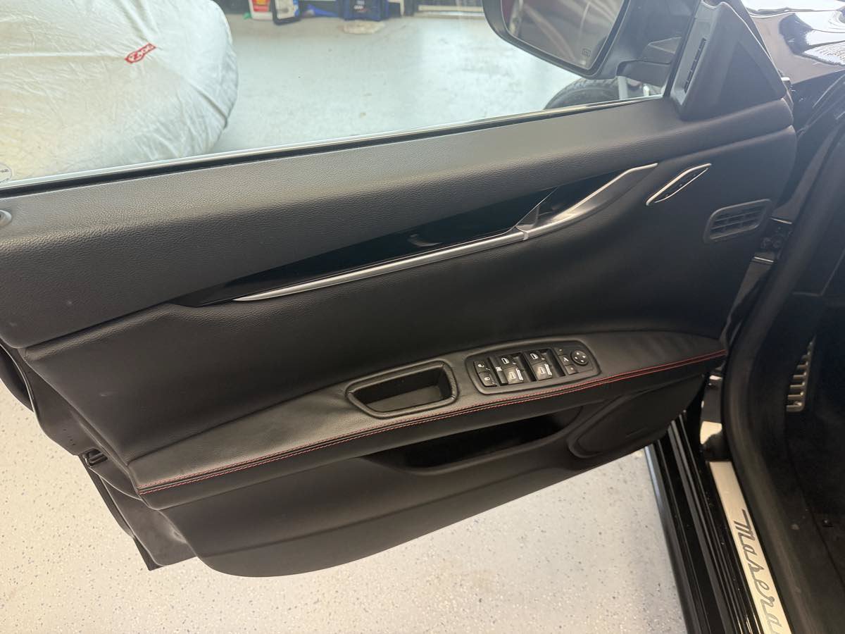 Used 2017 Maserati Ghibli S RWD image 25