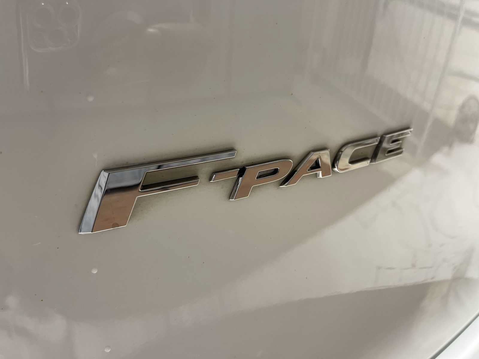 Used 2018 Jaguar F-PACE Prestige AWD/4WD image 7