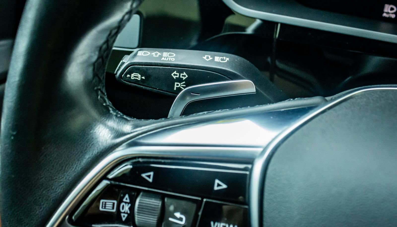 Used 2022 Audi e-tron Premium AWD/4WD image 22