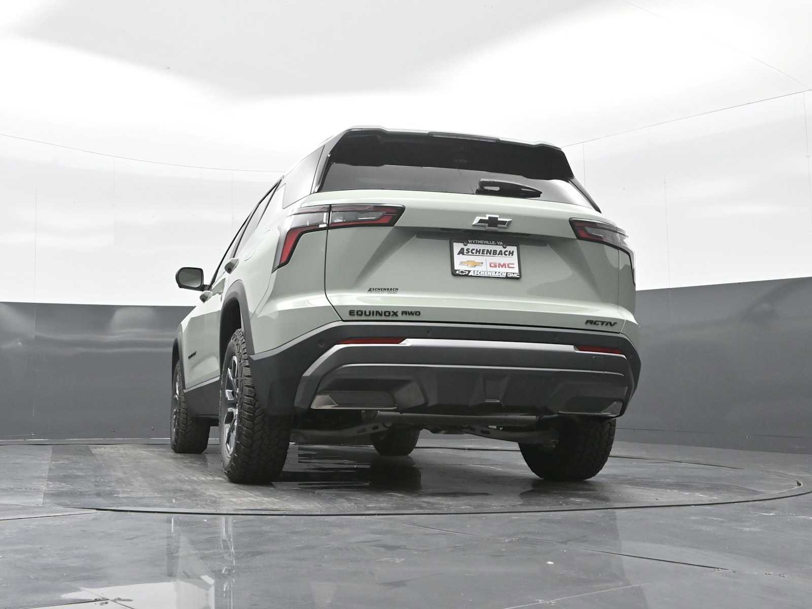 New 2026 Chevrolet Equinox ACTIV w/ Convenience Package III image 23