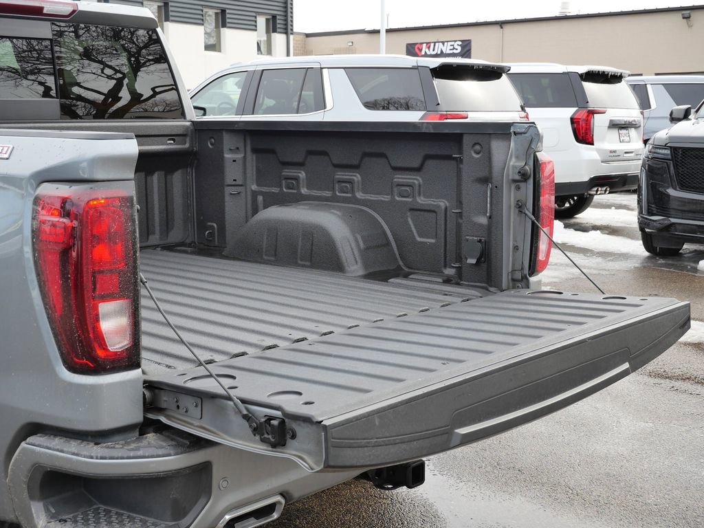 Used 2024 GMC Sierra 1500 Elevation w/ Preferred Package image 22