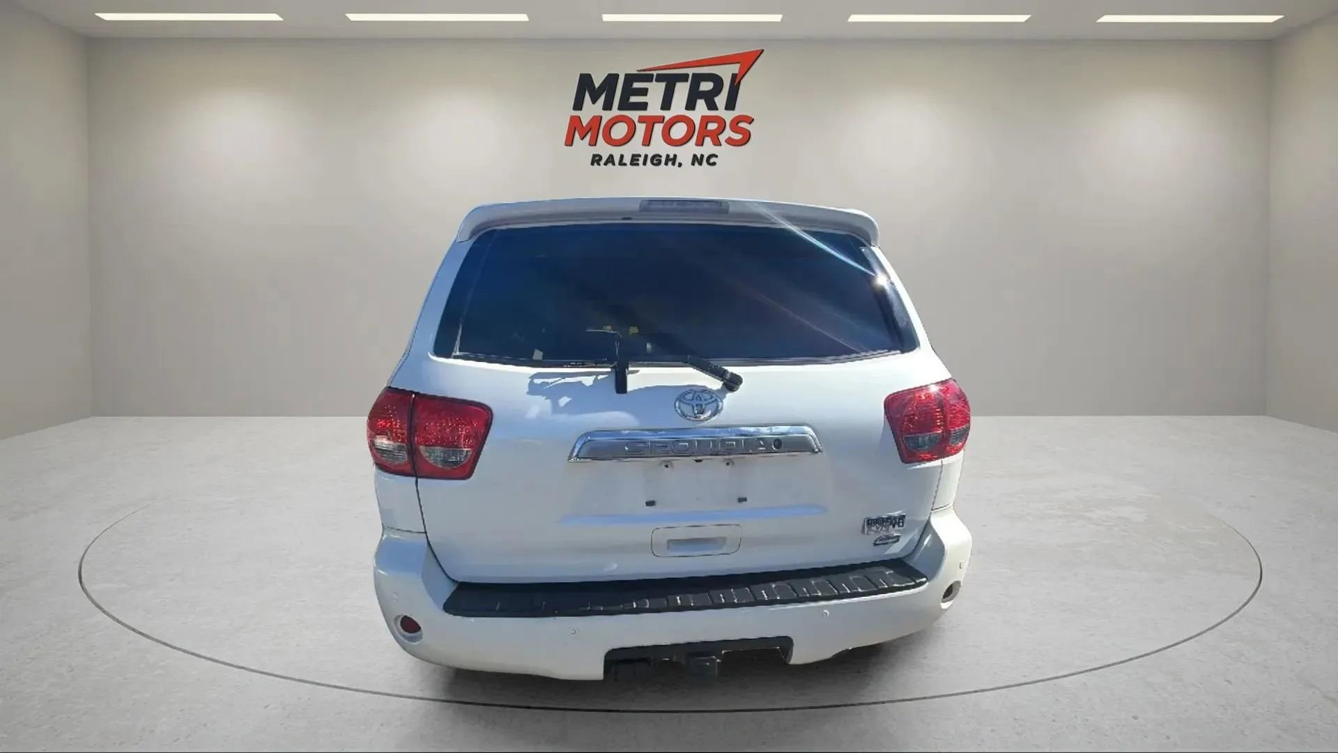 Used 2016 Toyota Sequoia Platinum image 6