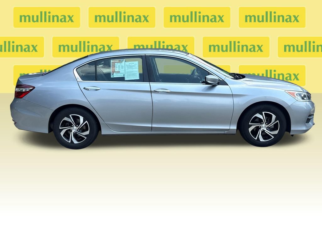 Used 2016 Honda Accord LX image 2