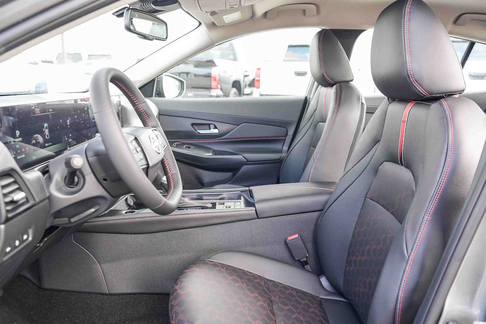 New 2027 Nissan Sentra SR w/ SR Premium Package FWD image 19