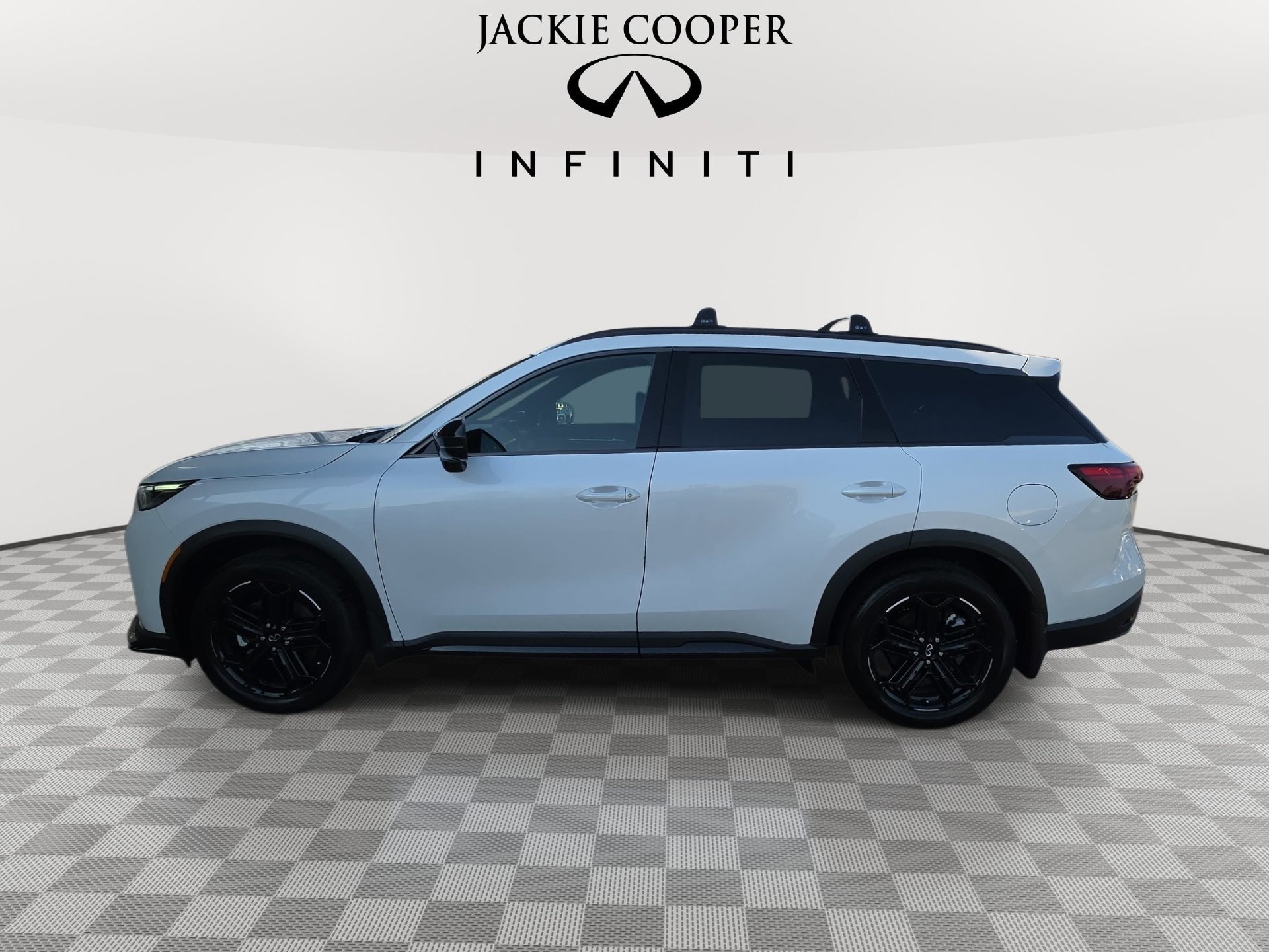 Certified 2026 INFINITI QX60 Sport w/ Dark Cargo Package AWD/4WD image 8