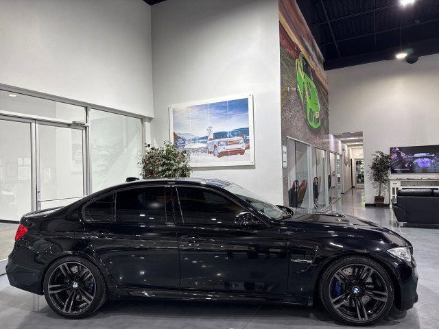Used 2015 BMW M3 RWD image 26