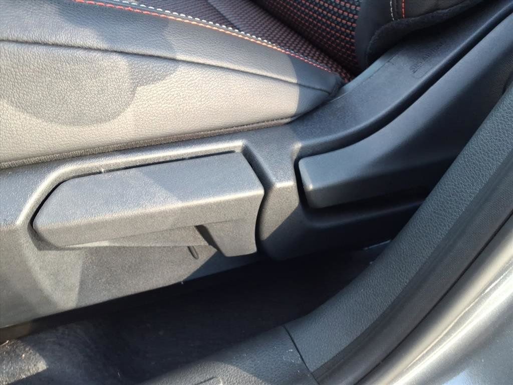 New 2026 Nissan Kicks SR image 25