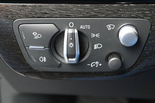 Used 2019 Audi Q7 3.0T Prestige AWD/4WD image 15