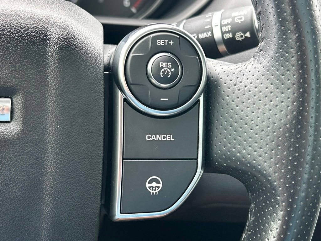 Used 2016 Land Rover Range Rover Sport SE AWD/4WD image 28