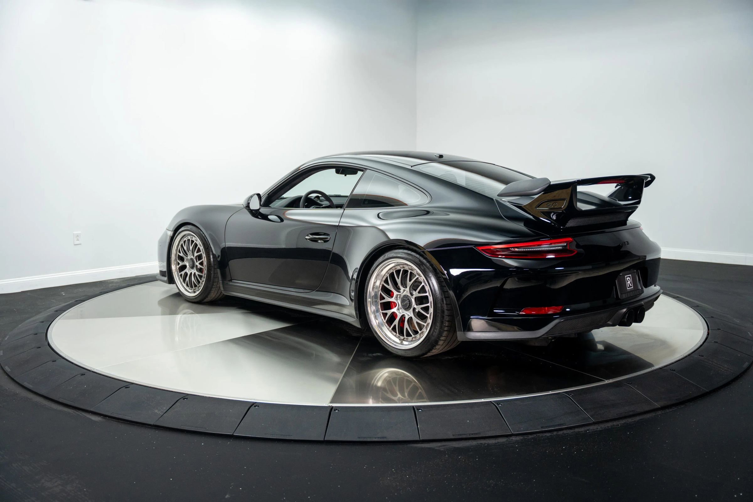Used 2018 Porsche 911 GT3 image 30