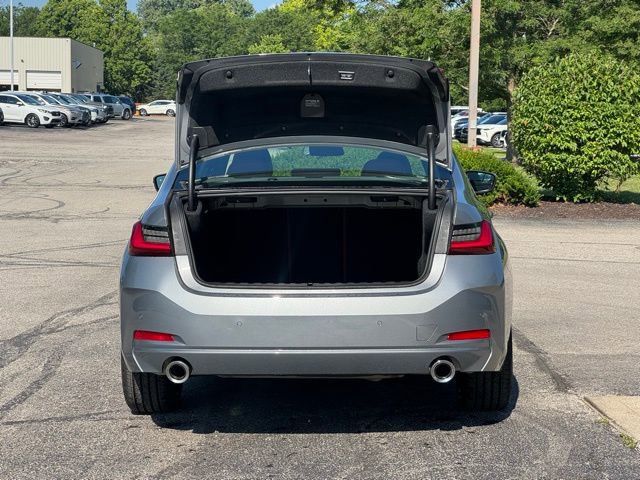 Certified 2025 BMW 330i xDrive Sedan image 9