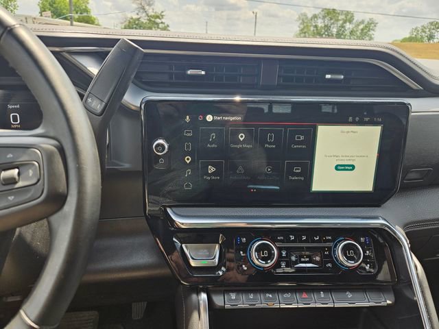 Used 2024 GMC Sierra 2500 Denali w/ Denali Reserve Package AWD/4WD image 17