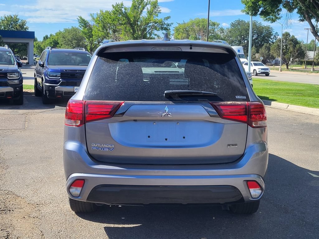 Used 2022 Mitsubishi Outlander LE AWD/4WD image 6
