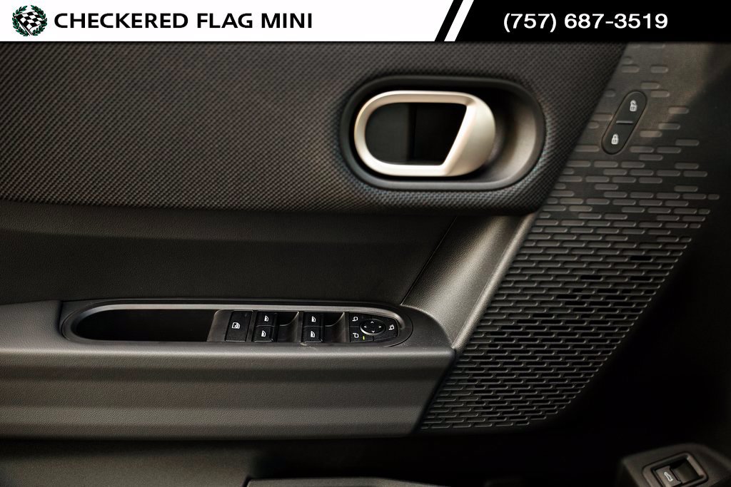 Used 2025 MINI Cooper S FWD image 13