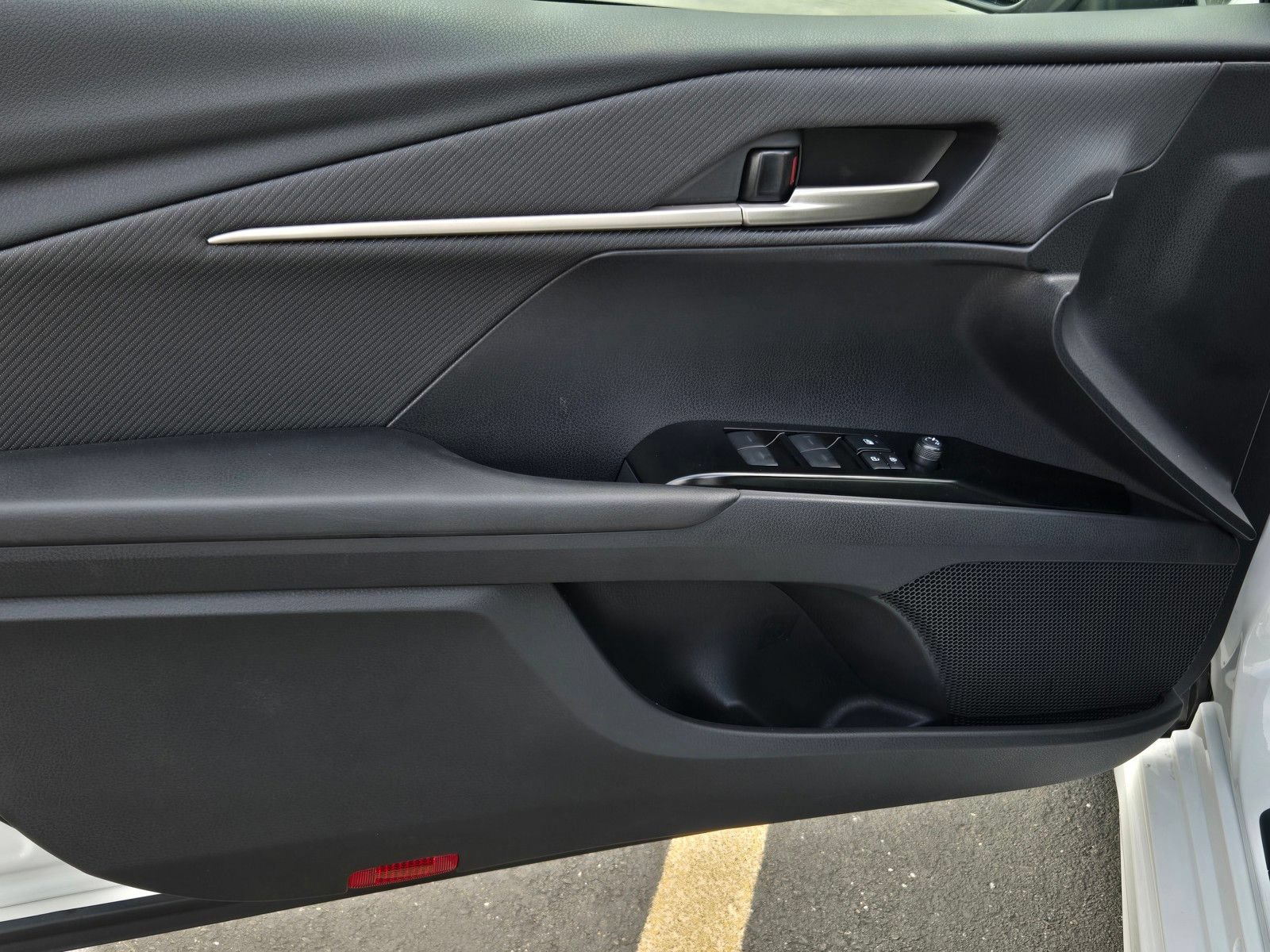 Certified 2026 Toyota Camry SE FWD image 9