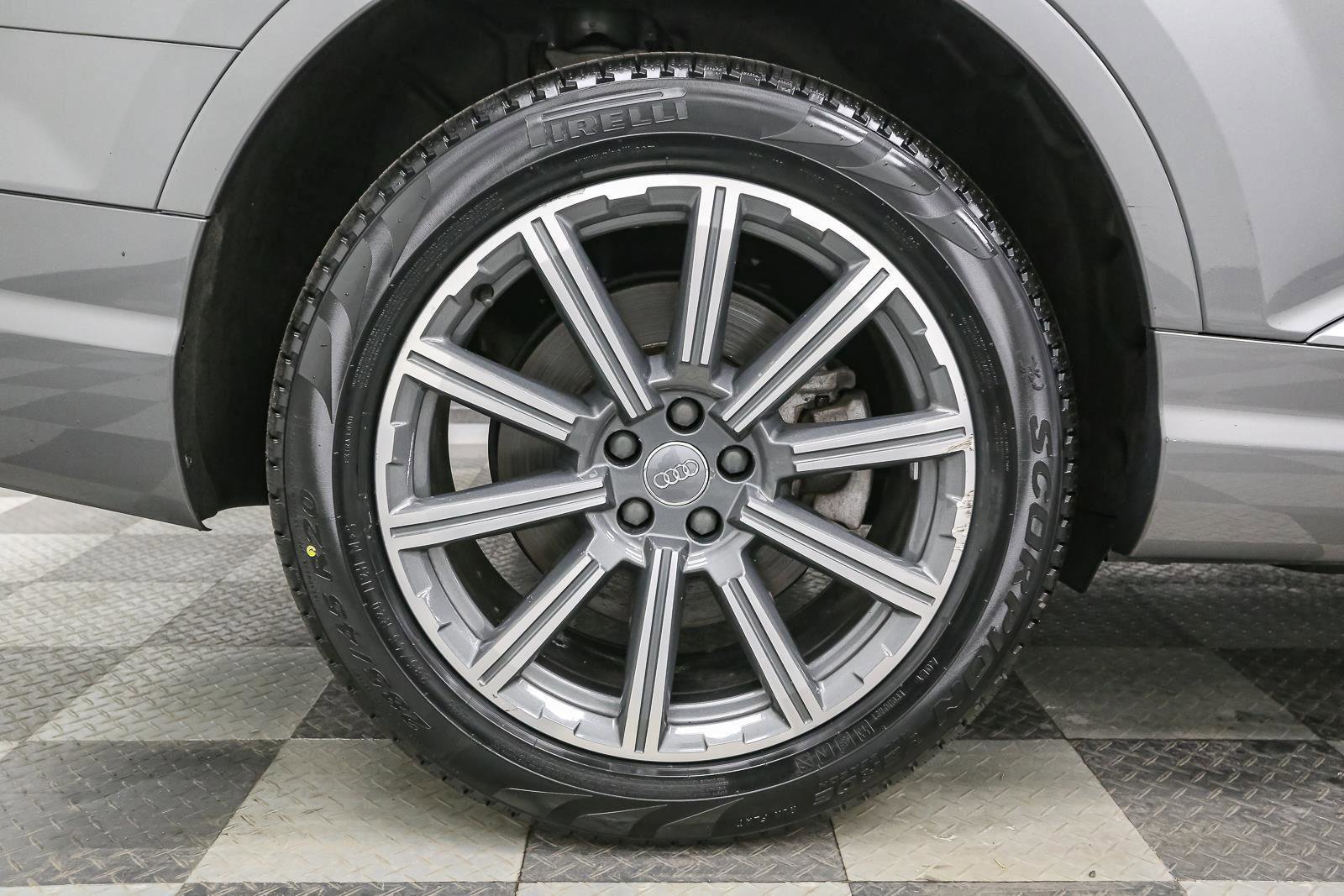 Used 2018 Audi Q7 3.0T Premium Plus w/ Premium Plus Package image 19