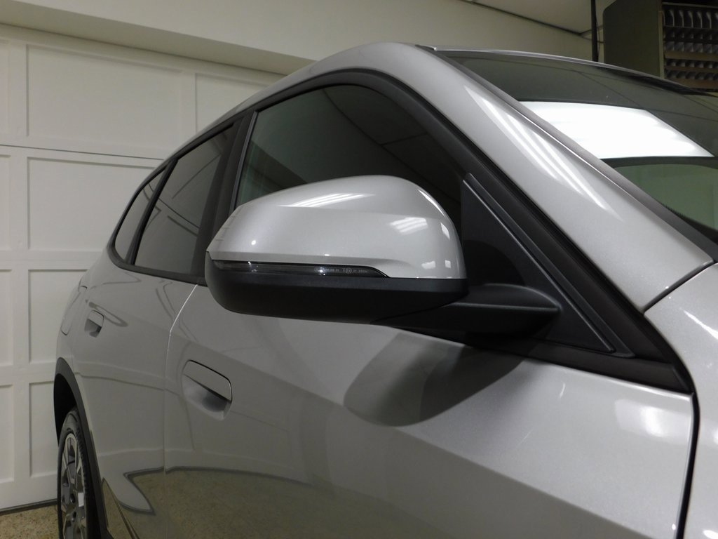 Used 2024 BMW X1 xDrive28i image 9