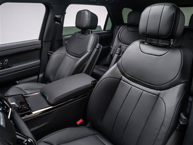 New 2027 Land Rover Range Rover Sport Dynamic SE AWD/4WD image 14