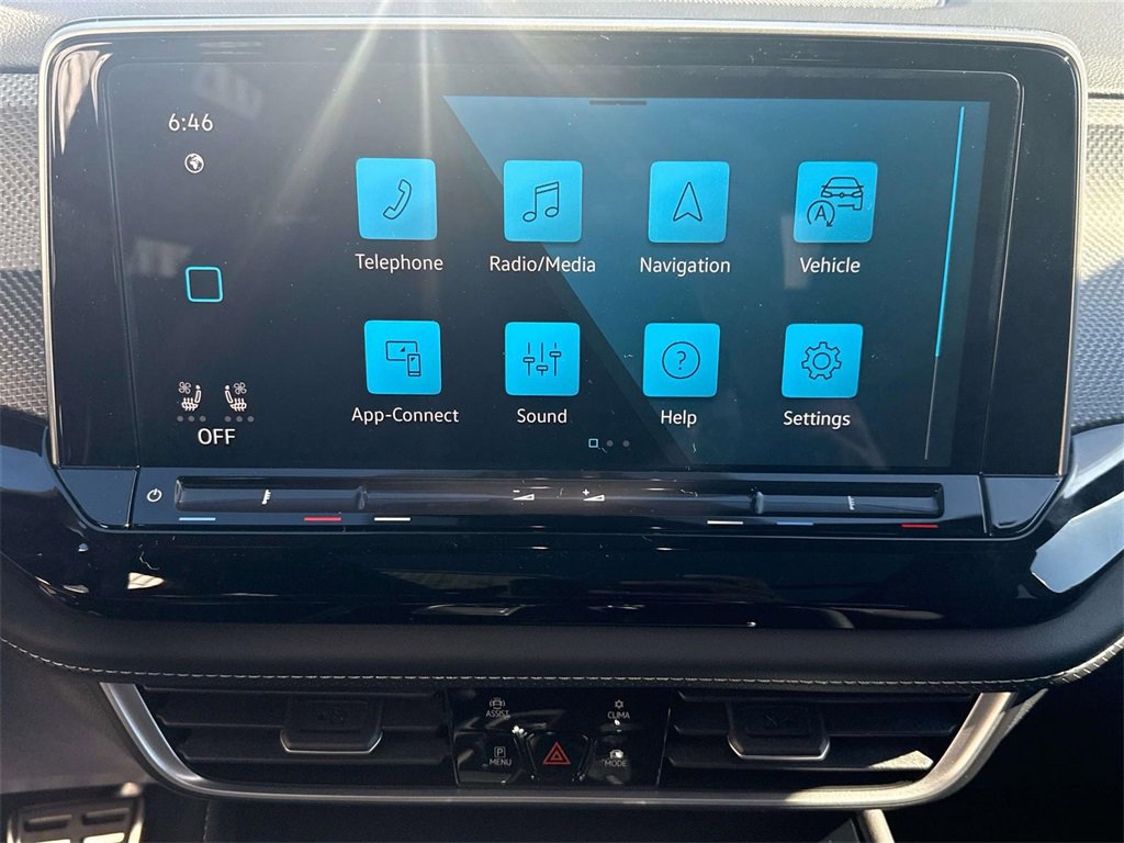 New 2026 Volkswagen Atlas Cross Sport SEL R-Line image 16