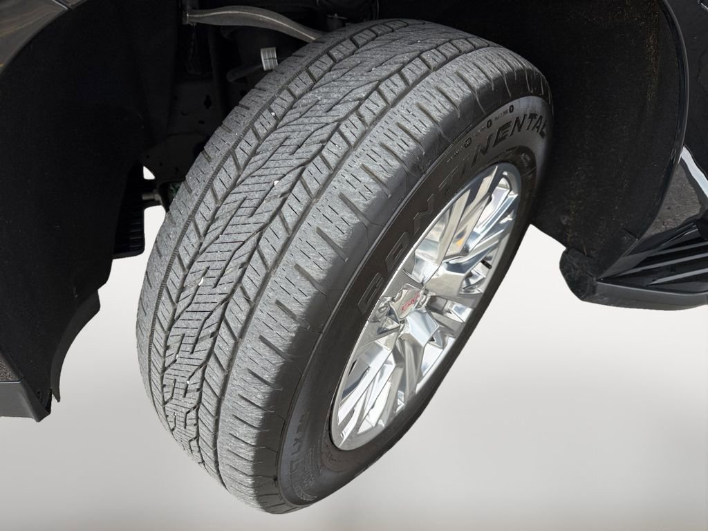 Used 2025 GMC Yukon Denali image 10