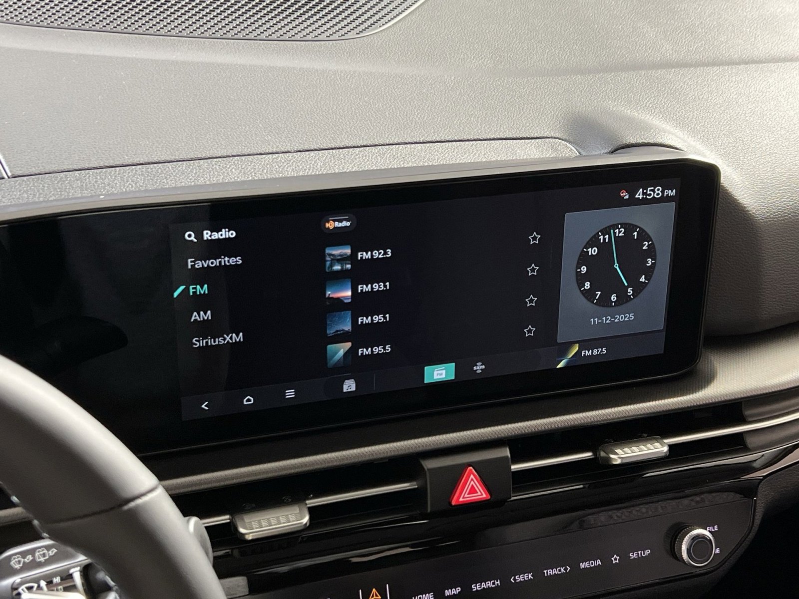 New 2026 Kia Sportage S image 16