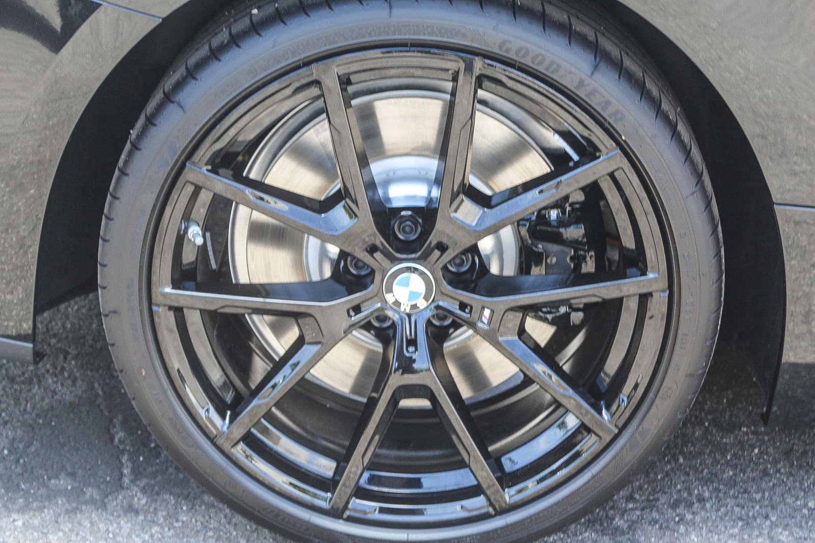 New 2026 BMW 840i Coupe w/ M Sport Professional Package image 11