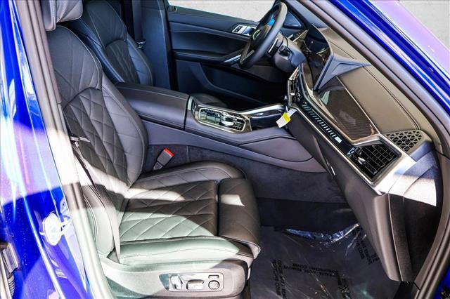 New 2025 BMW X6 M60i w/ Executive Package image 22
