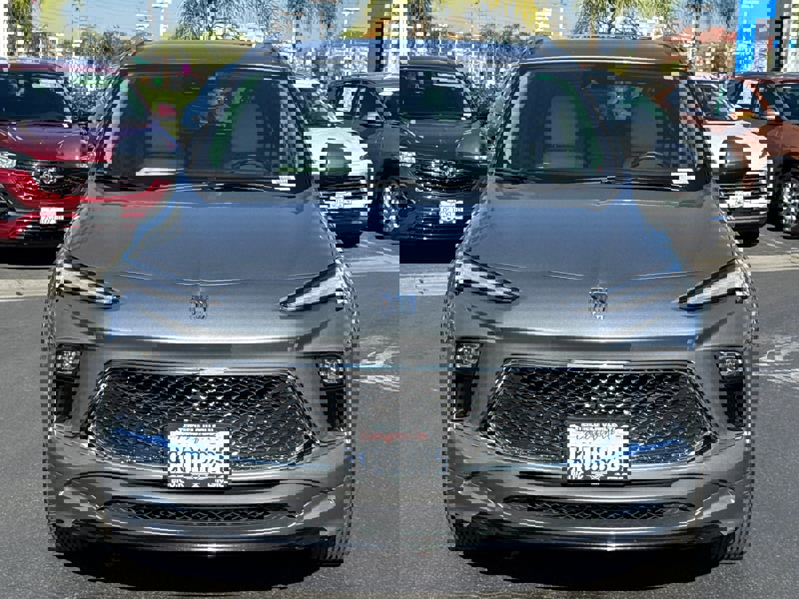 Certified 2024 Buick Encore GX Avenir image 3