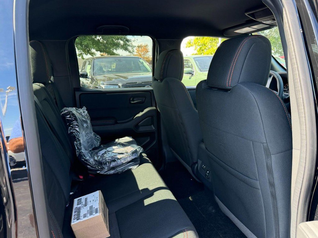 New 2027 Nissan Frontier PRO-4X w/ Pro Convenience Package AWD/4WD image 4