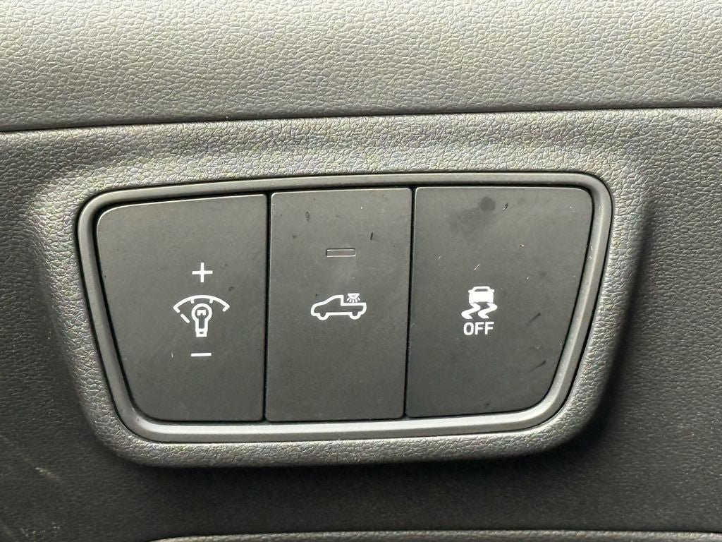 Used 2024 Hyundai Santa Cruz Limited AWD/4WD image 19