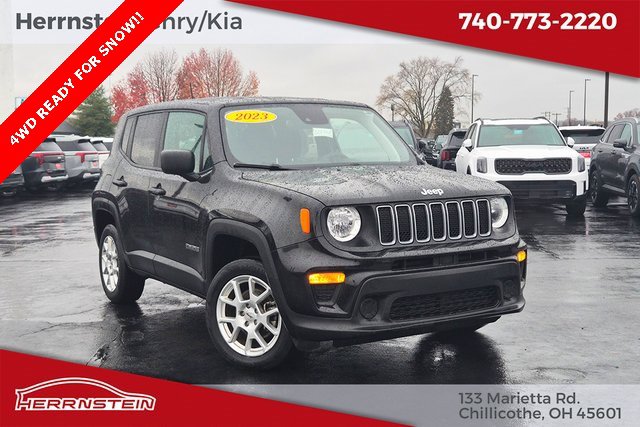 Used 2023 Jeep Renegade Latitude image 1