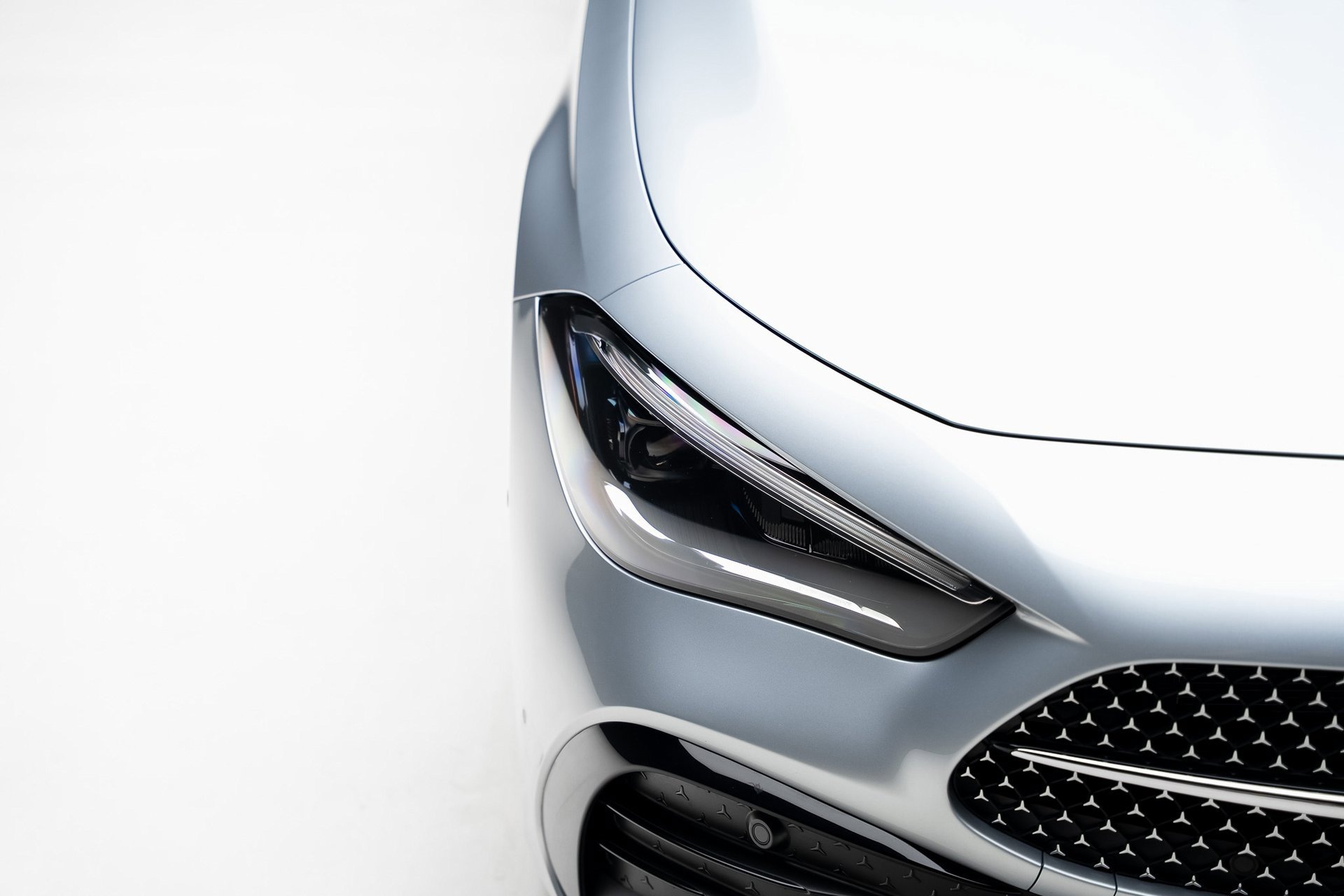 Used 2024 Mercedes-Benz CLE 300 4MATIC Cabriolet image 13