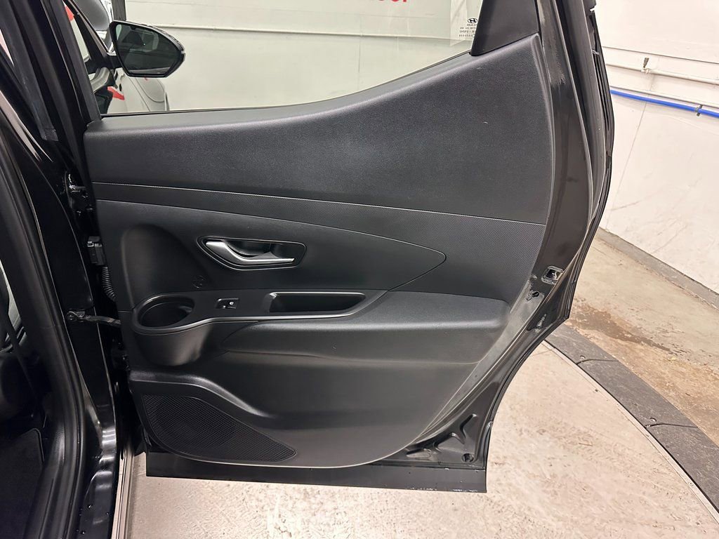 Used 2022 Hyundai Santa Cruz SEL w/ Cargo Package image 25